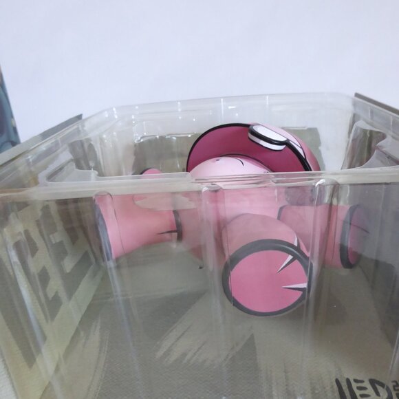 NEW 2006 6.5” LE 2800 KIDROBOT PINK TEETER DESIGNER ART URBAN VINYL FIGURE - Picture 3 of 12